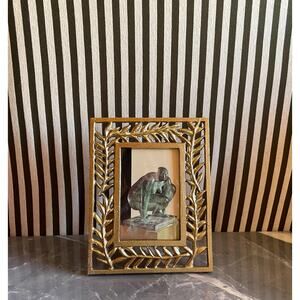 Brass Leaf Picture Frame